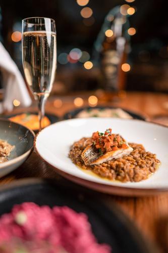 chicago-ambar-gallery-6